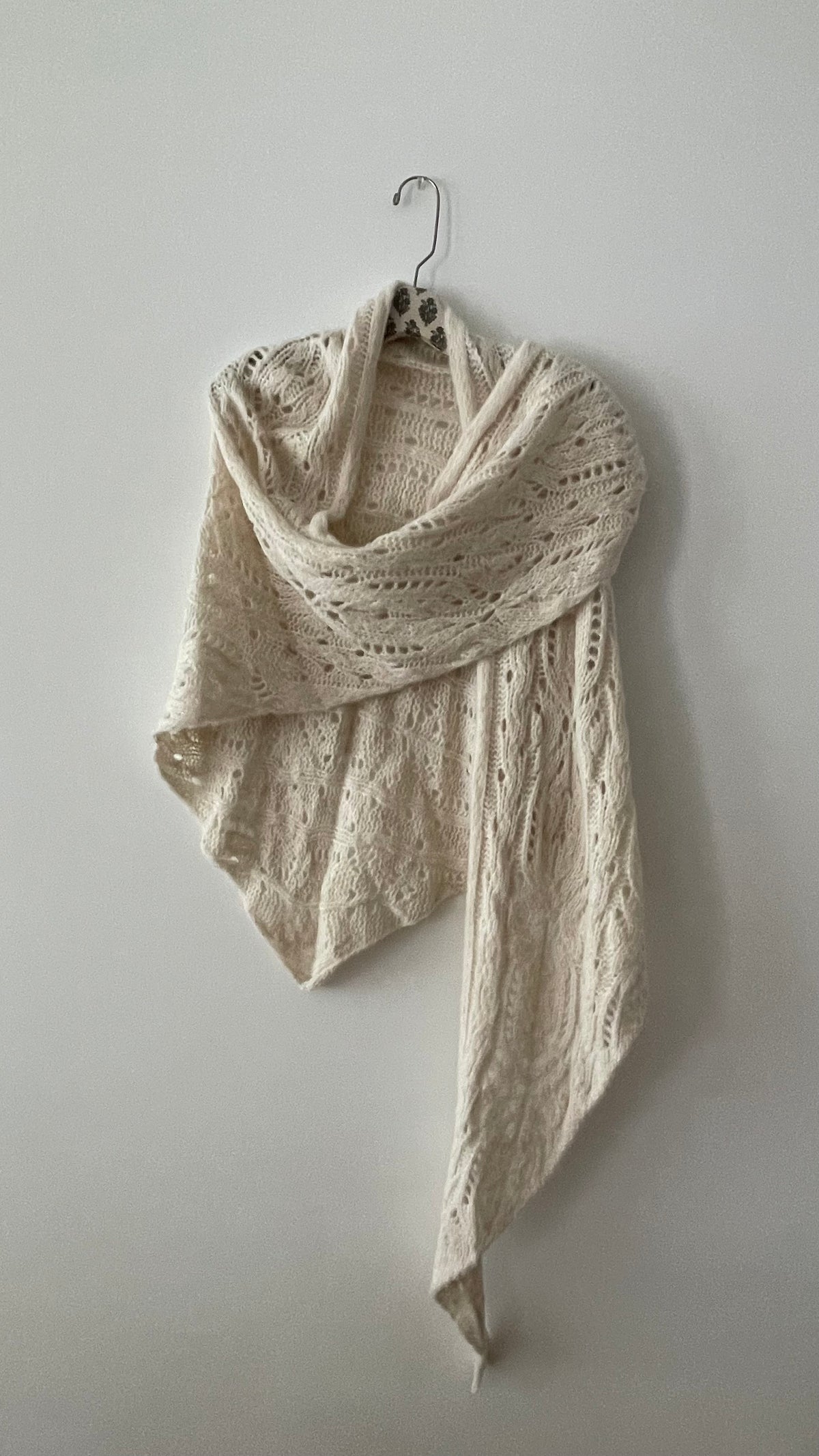 Chal “Anoushka” Beige