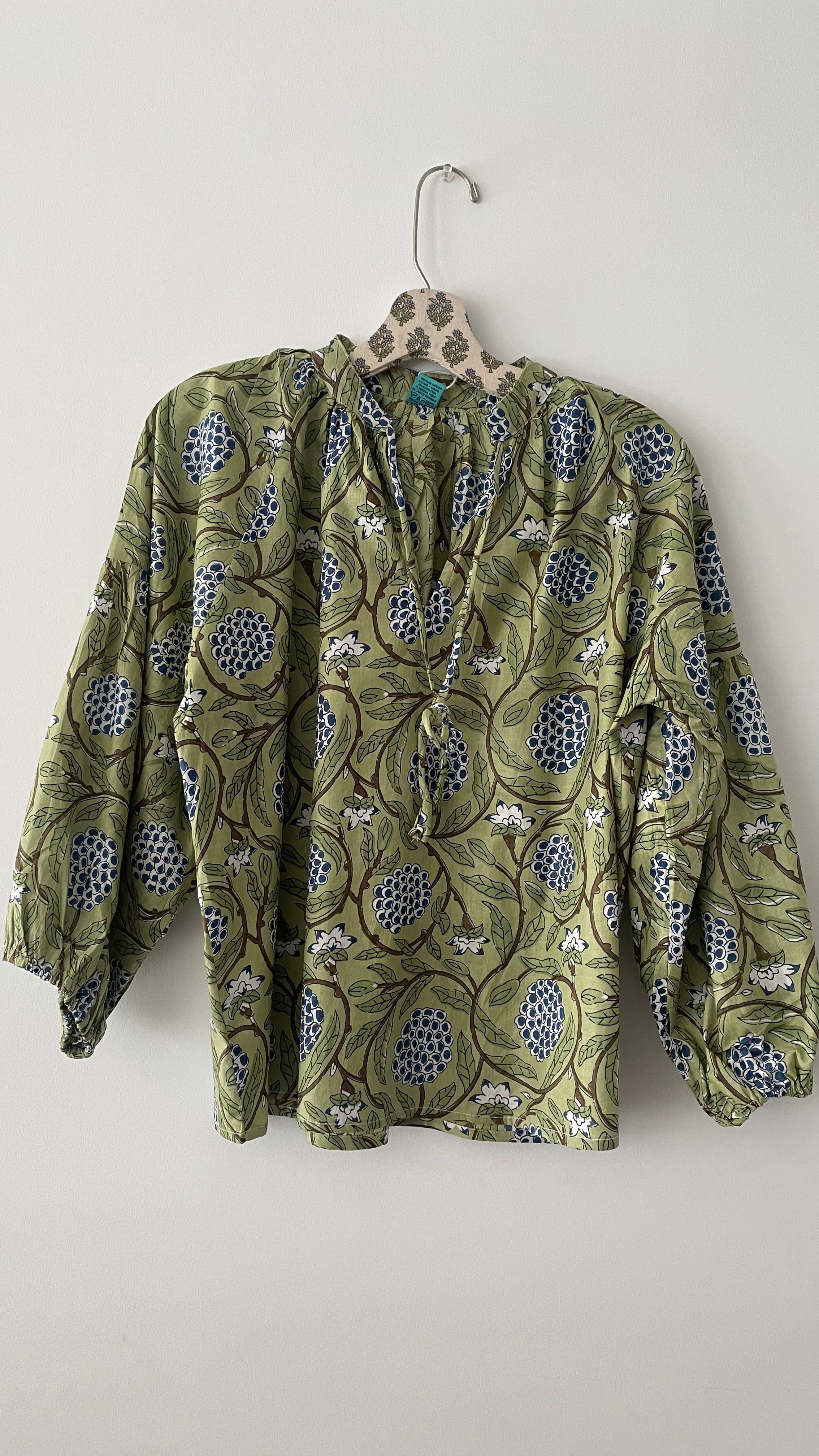 Blusa”Badi”